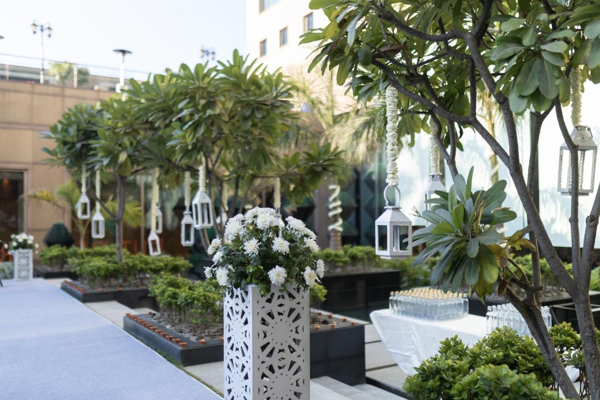 Crowne Plaza Today Gurugram By Ihg Gurgaon Exterior foto